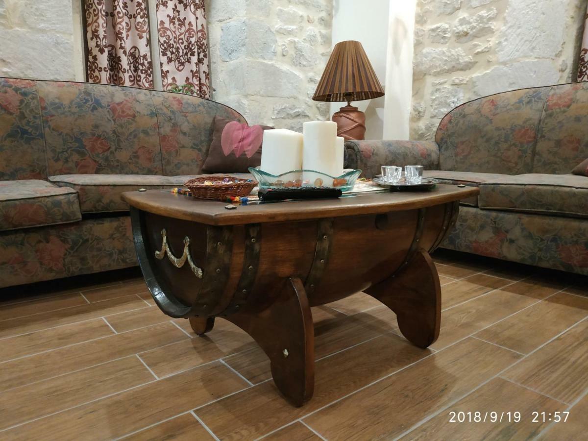 Amazing Stone Villas Kapetaniana Экстерьер фото